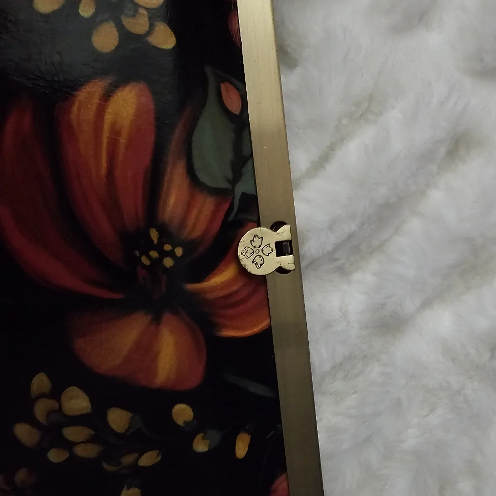 Wallet - Picture 4 of 7